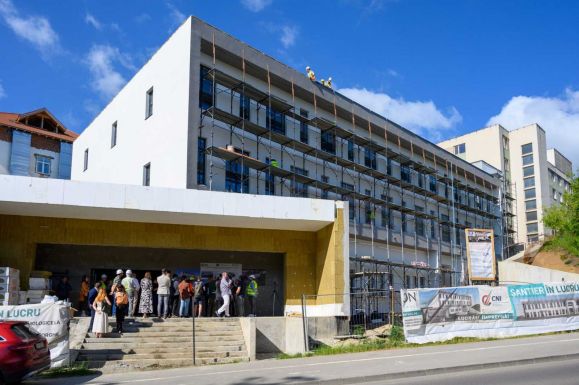 Sepsiszentgyörgyön elkészült az új sürgősségi és épül az új tüdőkórház